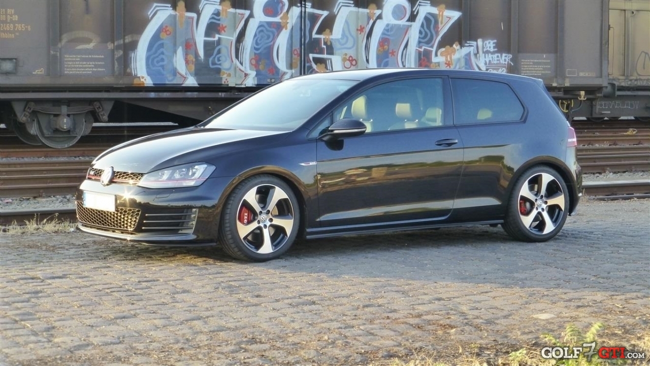 VWVortex.com - Some MK7 Pics